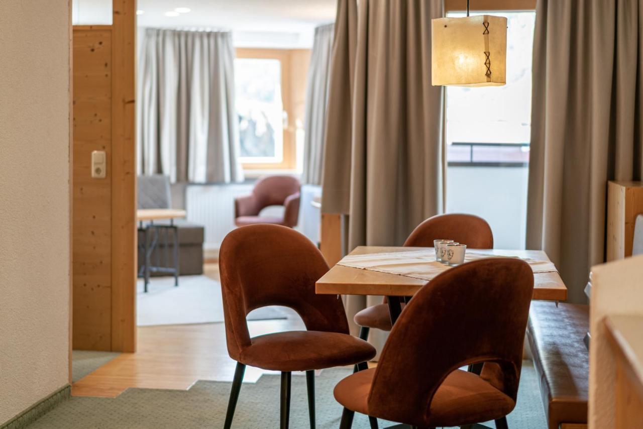 Schoenblick - Gurgl B&B Obergurgl Eksteriør bilde